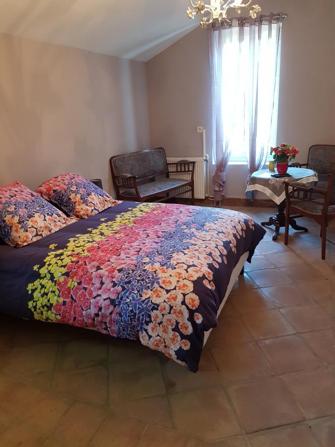 Bed and Breakfast La Pastorale Lagnes Exterior foto